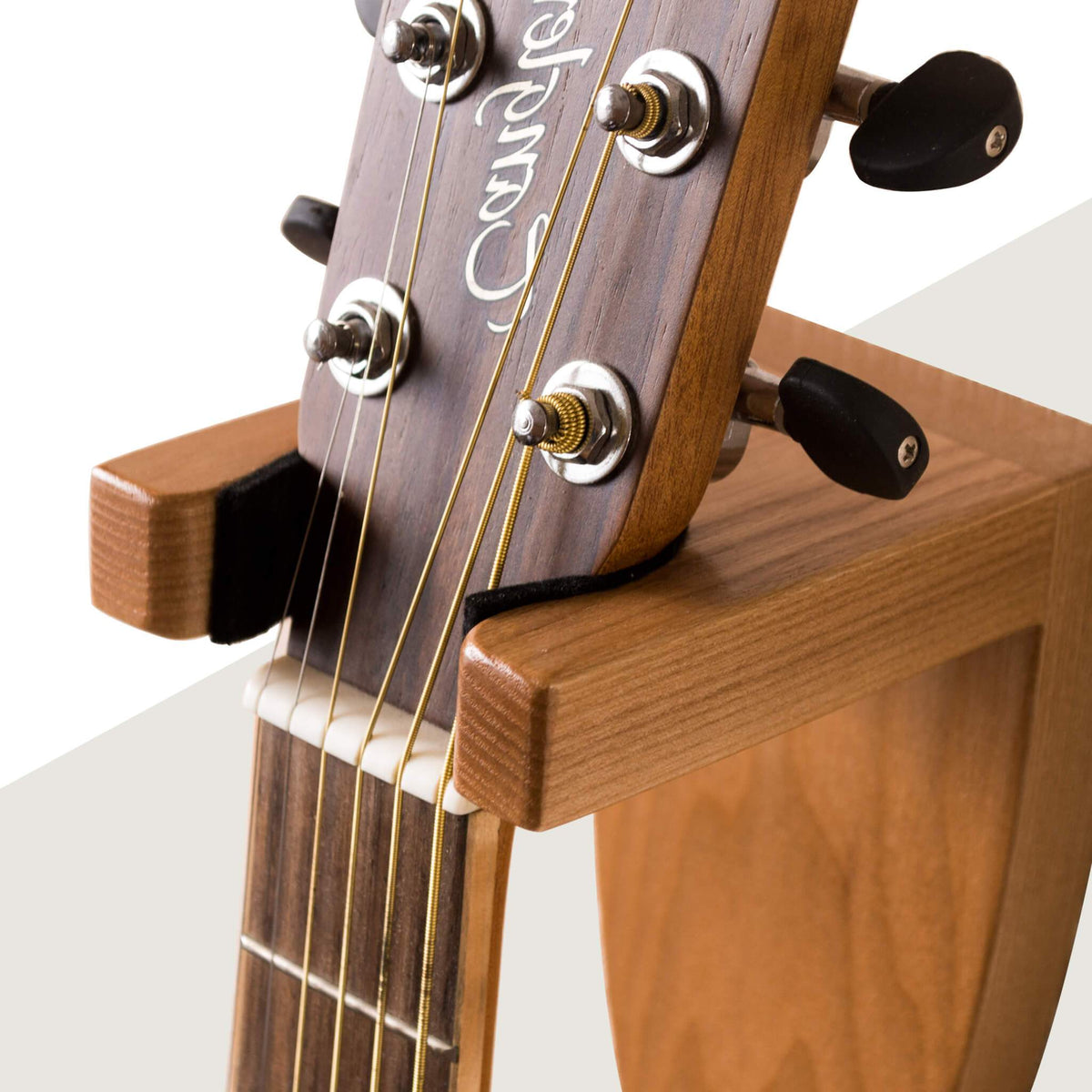  TESLYAR Soporte de pared para guitarra de madera de fresno para  guitarra eléctrica, clásica, acústica y bajo, instrumentos musicales de  madera dura (marrón claro) : Instrumentos Musicales
